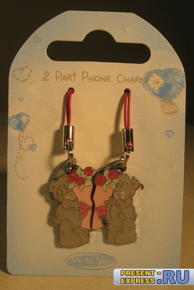Брелок   ME TO YOU двойной для мобильного телефона - два мишки с букетом роз (g01q0589)